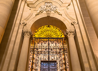 Image showing Cathedral of Syracuse entrance