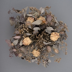Image showing bouquet of dried flowers on a neutral background