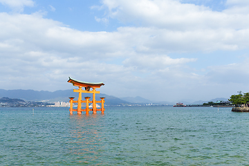 Image showing Itsukushima shrine with floating shinto gate