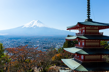 Image showing Mountain Fuji and Chureito red pagoda
