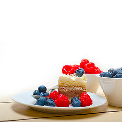 Image showing fresh raspberry and blueberry cake