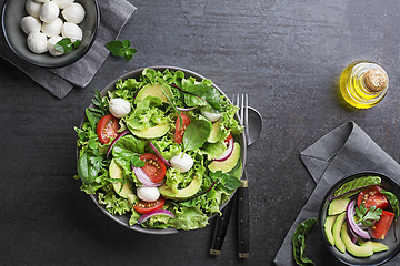 Image showing Green salad avocado