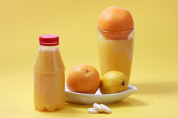 Image showing Yellow vitamins