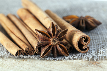 Image showing spices on flax