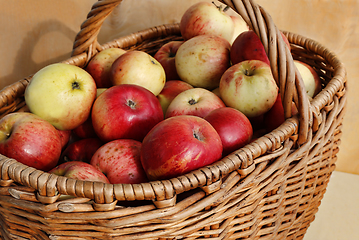 Image showing Bright ripe apples in a basket