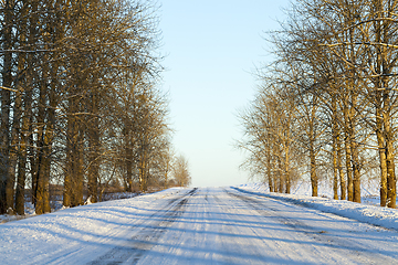 Image showing Ruts on a snow-covered road