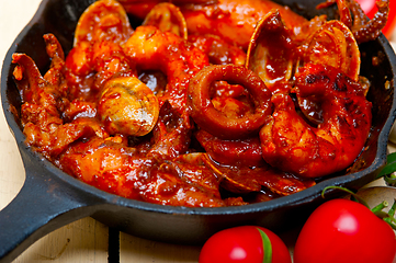 Image showing fresh seafoos stew on an iron skillet