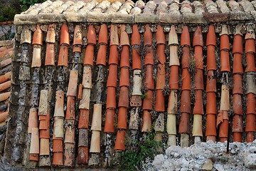 Image showing Texture of old red and white roof tiles