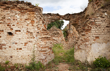 Image showing ruins of castle