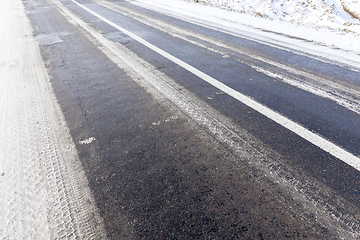 Image showing Snow drifts in winter