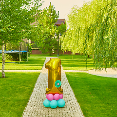 Image showing Golden number 1 made of inflatable balloon