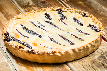 Image showing Homemade Organic Berry Pie with blueberries and blackberries