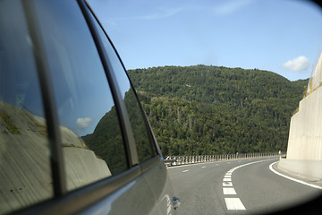 Image showing Car mirror reflection