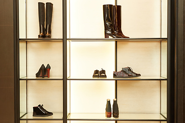 Image showing Bright large luxury shoe store with new collection