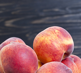 Image showing ripe large peaches