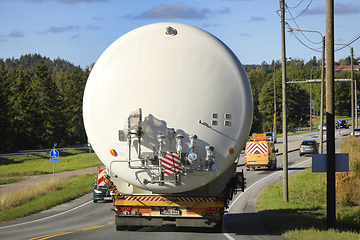 Image showing Wide Load Transport of a LNG Silo in Highway Traffic