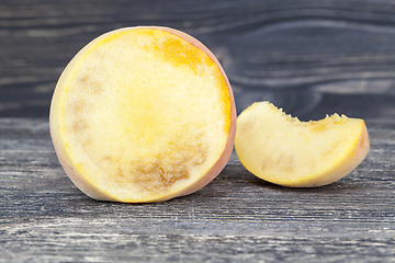 Image showing cut ripe peach