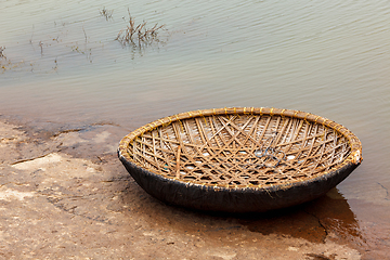 Image showing Wickerwork coracle boat in Hampi, Karnataka, India