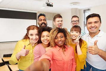 Image showing international students and teacher taking selfie