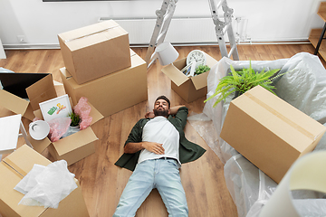 Image showing man with boxes moving to new home