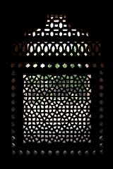 Image showing Marble carved screen window at Isa Khan's Tomb, Delhi, Delhi