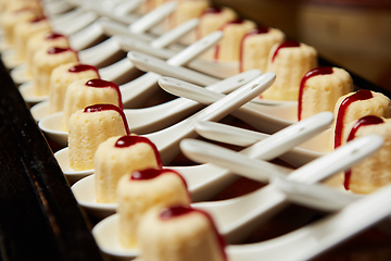 Image showing Canapes with dessert on the banquet table.