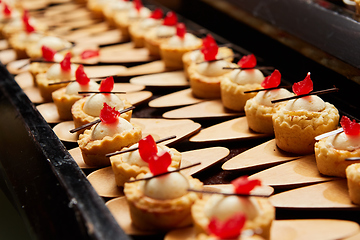 Image showing Canapes with dessert on the banquet table.