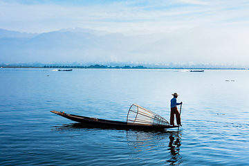 Image showing Traditional Burmese fisherman at Inle lake, Myanmar