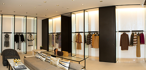 Image showing fashionable interior of boutique in modern mall.