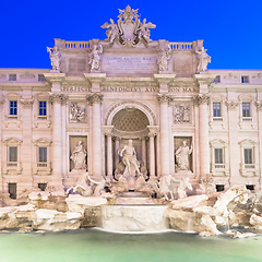 Image showing Trevi fountain at night