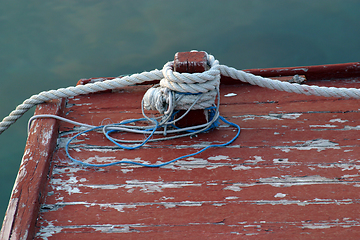 Image showing Rope of boat knotting