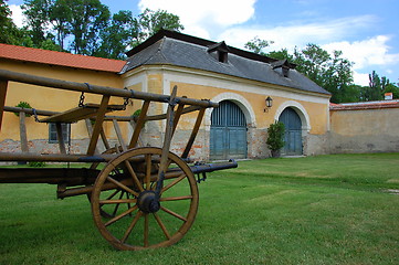 Image showing wagon wheel