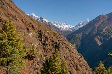 Image showing Everest, Lhotse and Ama Dablam summits. 