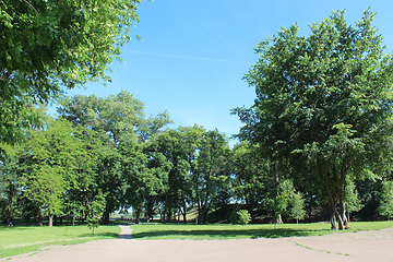 Image showing Beautiful park with many green trees