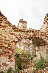 Image showing ruins of an old building, brick
