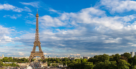 Image showing Eiffel Tower in Paris