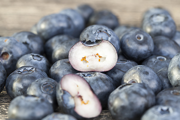 Image showing fresh sweet blueberries