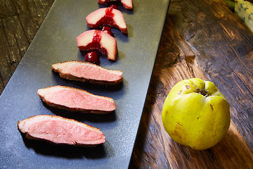 Image showing peking duck as served in a restaurant