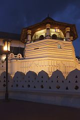 Image showing Temple of the Tooth. Evening. Sri Lanka