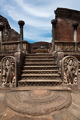 Image showing Ancient Vatadage (Buddhist stupa)