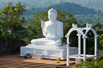 Image showing Sitting Budha image