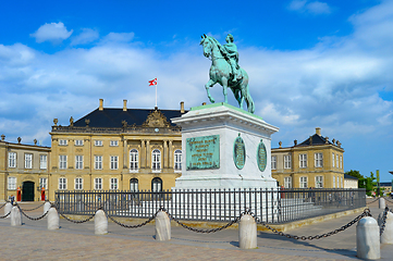 Image showing Equestrian statue of Frederik, Copenhagen