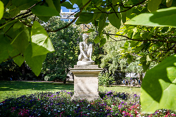 Image showing Statue in Luxembourg Gardens, Paris