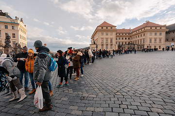Image showing Tourists crowds queue in front of the Prague Castle