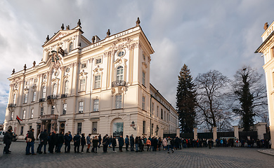 Image showing Tourists crowds queue in front of the Prague Castle