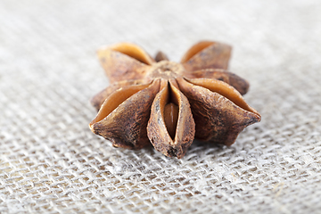 Image showing tablecloth linen anise