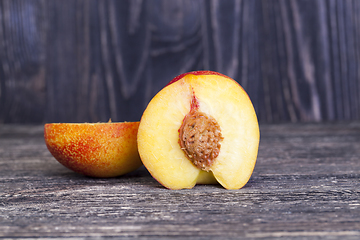 Image showing ripe peaches