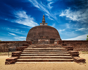 Image showing Rankot Vihara, Polonnaruwa, Sri Lanka