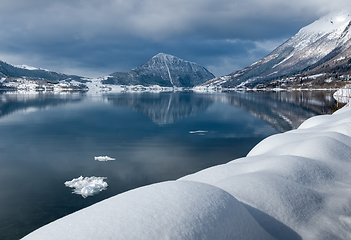 Image showing winter by the sea