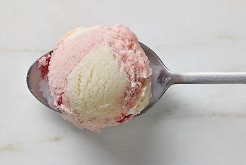 Image showing vanilla and strawberry ice cream